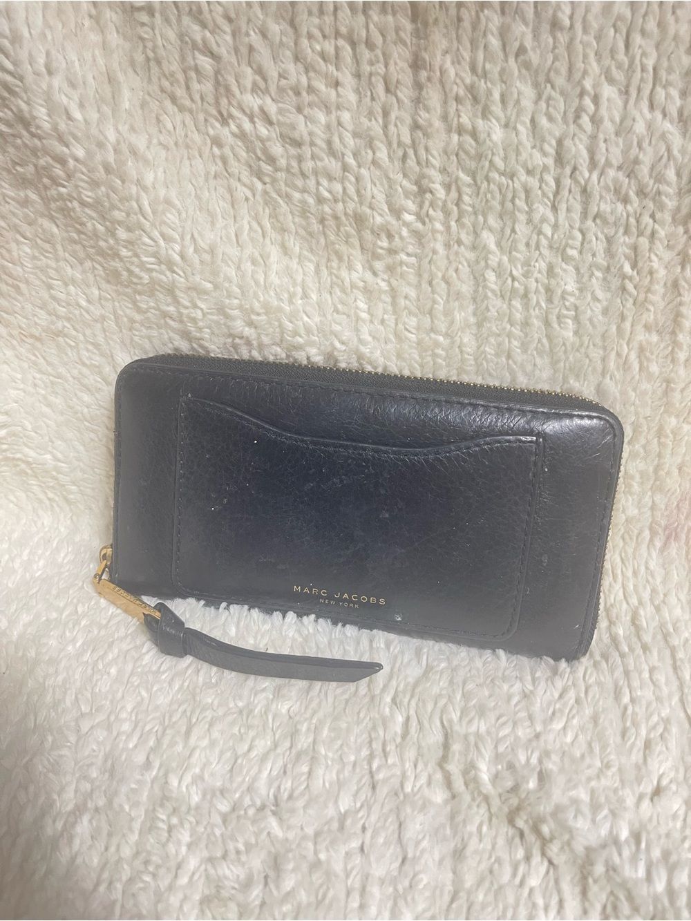 MarcāJacobs Black Leather Zip-Around Wallet with Wristlet